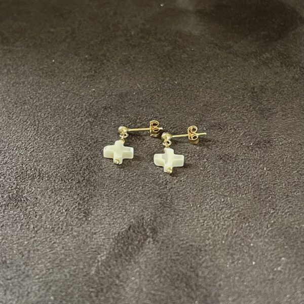 Boucles d'oreilles Cross White – Image 6