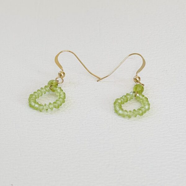 Boucles d'oreilles Gouttes de Péridot – Image 4
