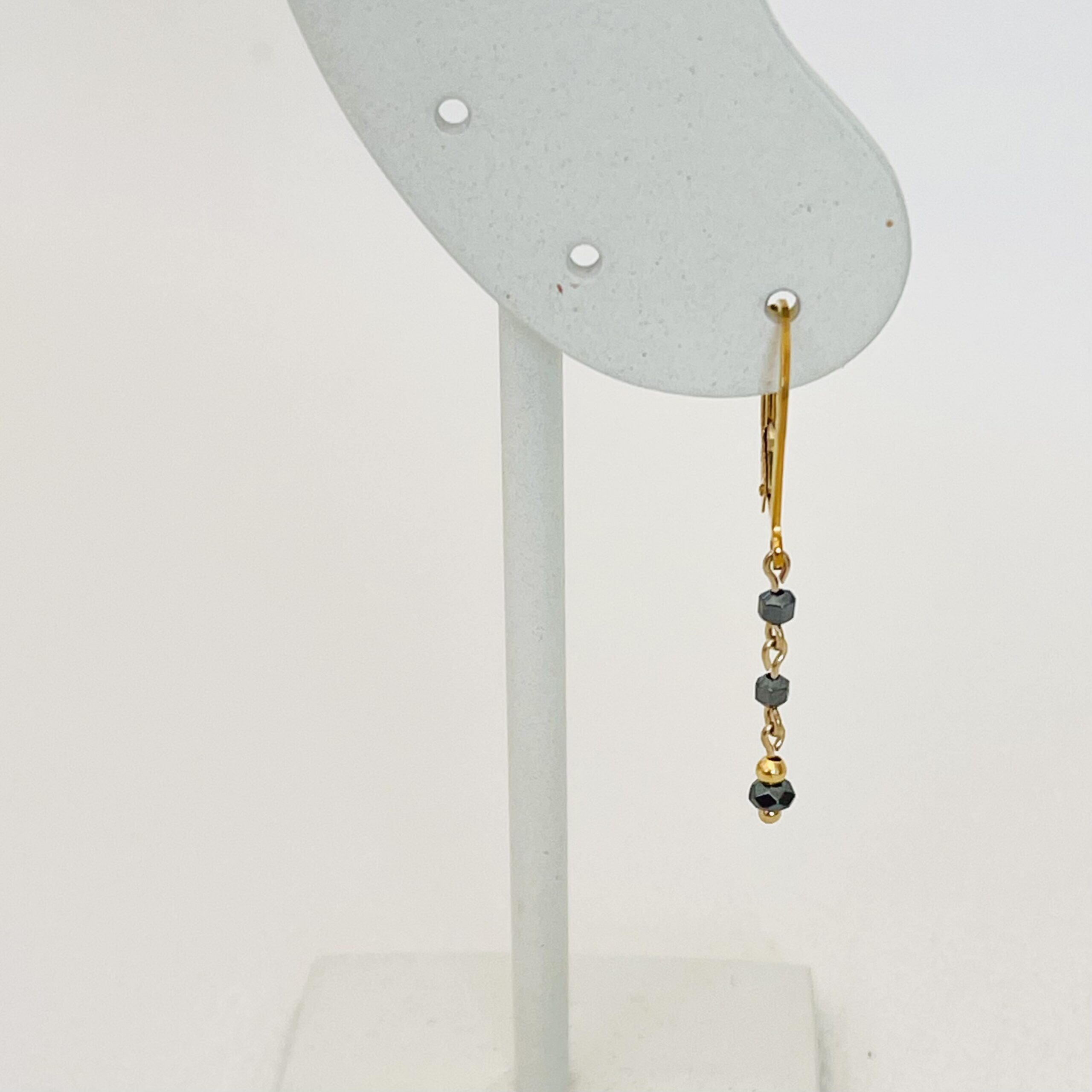 Boucle d'oreille en Gold Filled Or Jaune 14K et Hématite